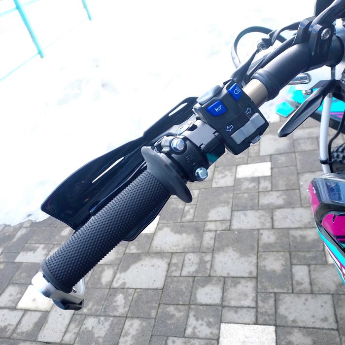 Мотоцикл GEON GNX 250, k16, 2T, 36 к.с., 21/18, гарантія, доставка