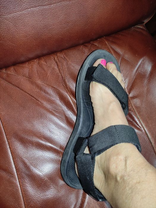 Camper sandały czarne ,zapinane na rzepy,41 roz