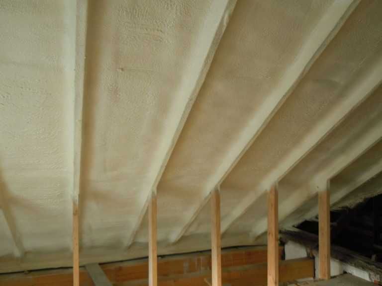 Утеплення та ізоляція поверхонь поліуретаном "ППУ" Закарпаття