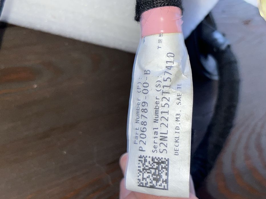 проводка крышки багажника Tesla Model 3 21- 206878900B