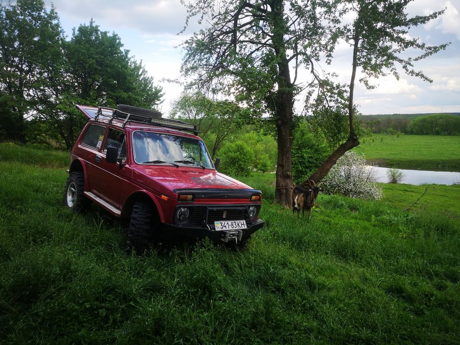 Авто Ваз 2121 нива