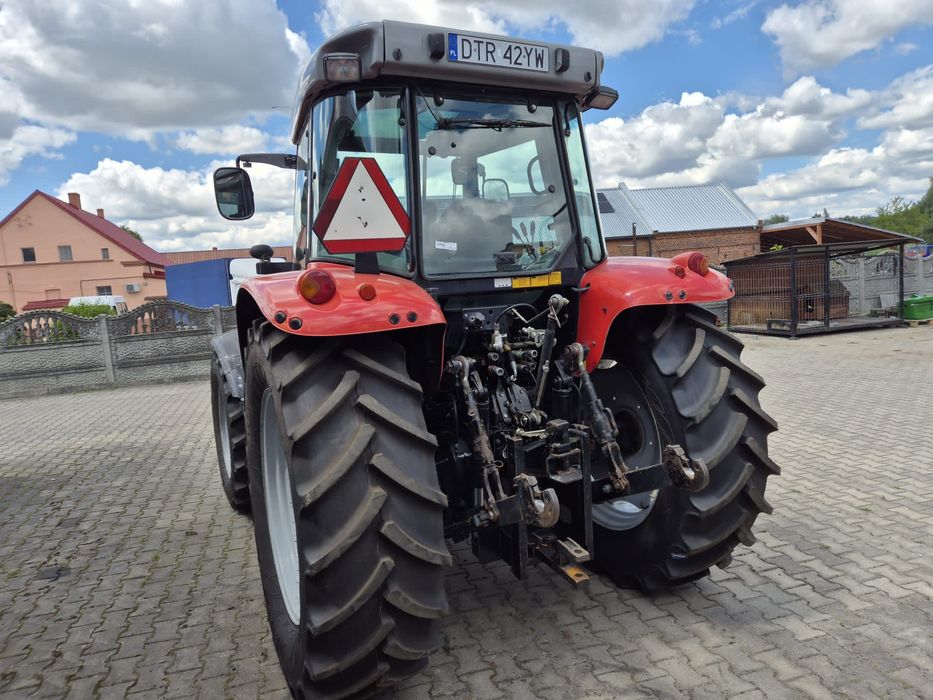 Massey Ferguson 5455 Dyna-4
