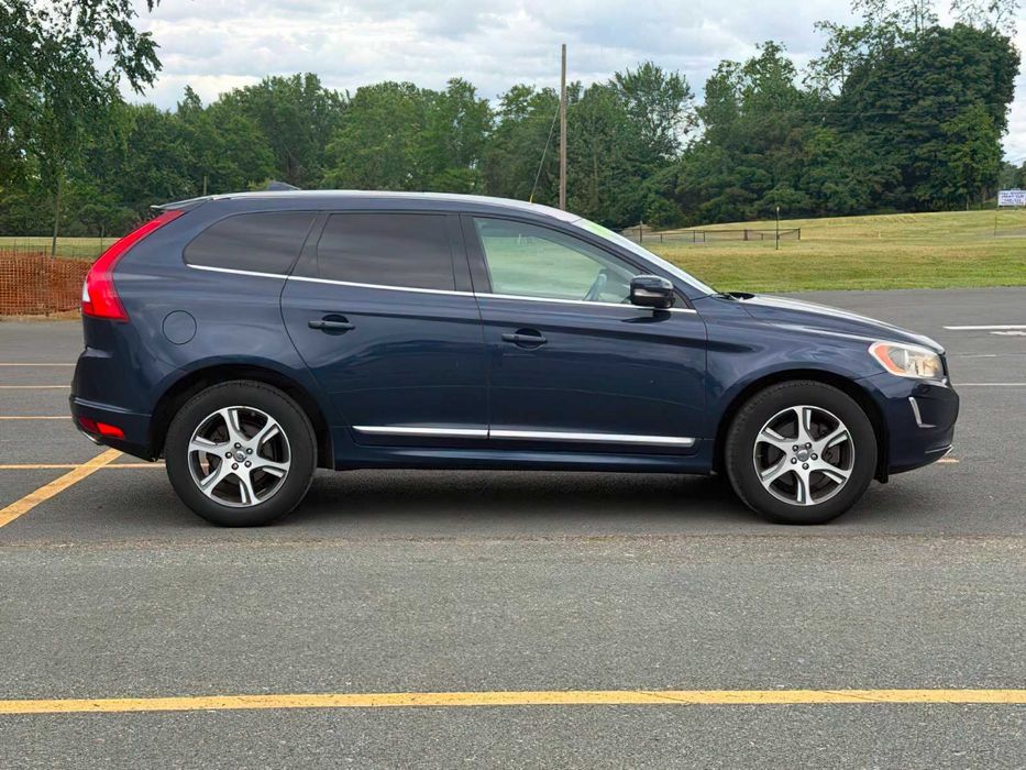 Volvo XC60 T6 Premier Plus      2014