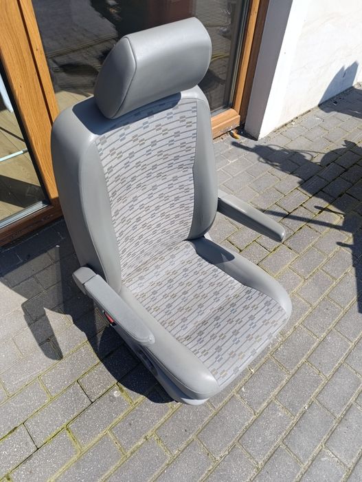 Fotel kierowcy lewy palace VW t5 lift t6