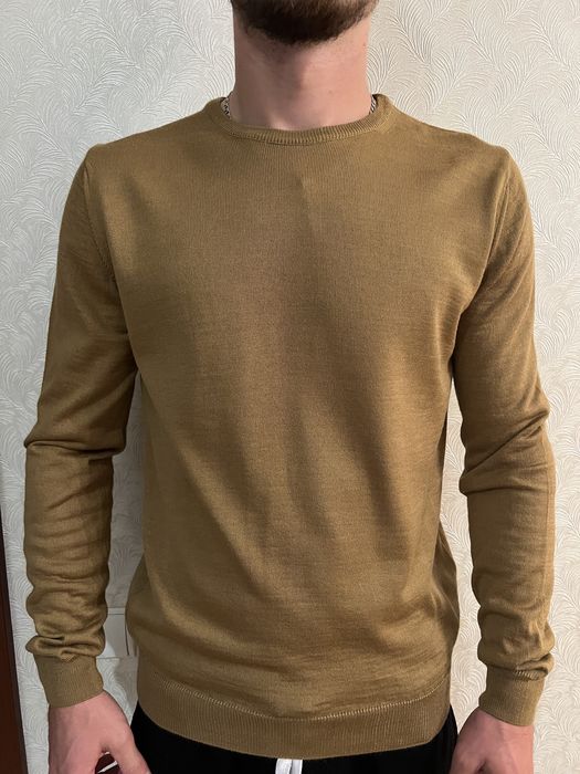 Светр чоловічий