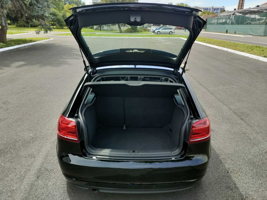 Audi A3 (8P) Attraction 2.0 TDI 140HP DPF