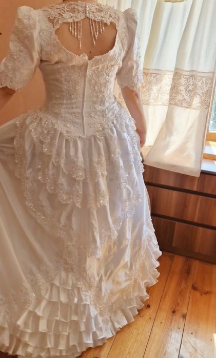 Платье для невесты. Очень красивое.