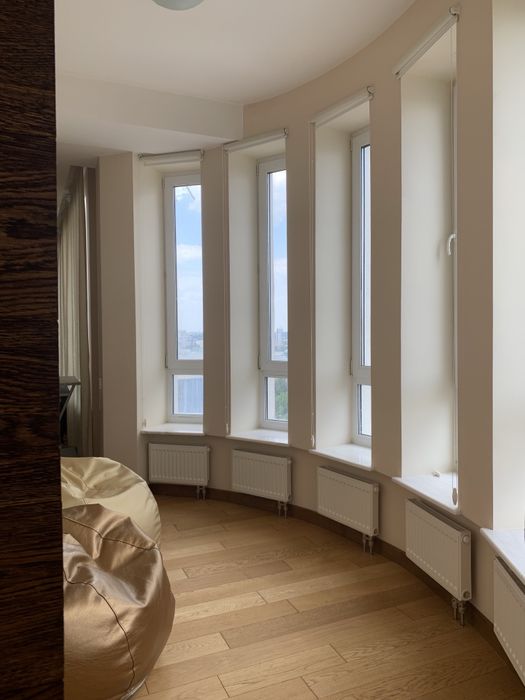Оренда 4к квартири 128м2, Печерськ, метро Звіринецька, Либідська. Паркінг, резервне живлення