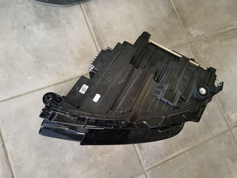 Farol audi q4 e-tron