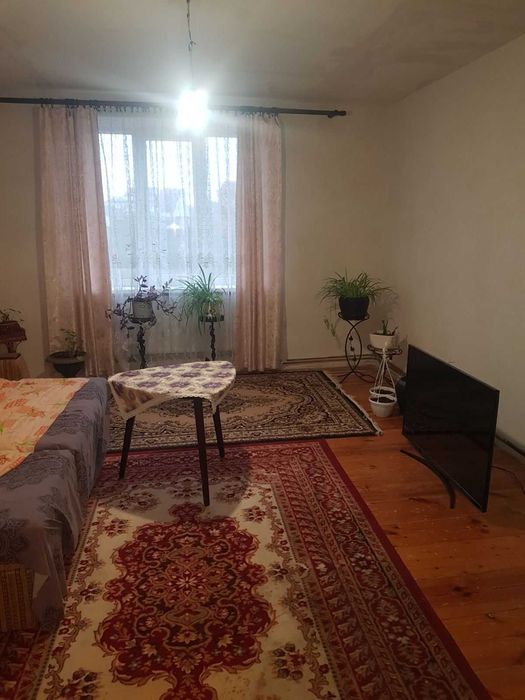 кімната у 4-х кімнатному будинку, м. Кам'янка-Бузька