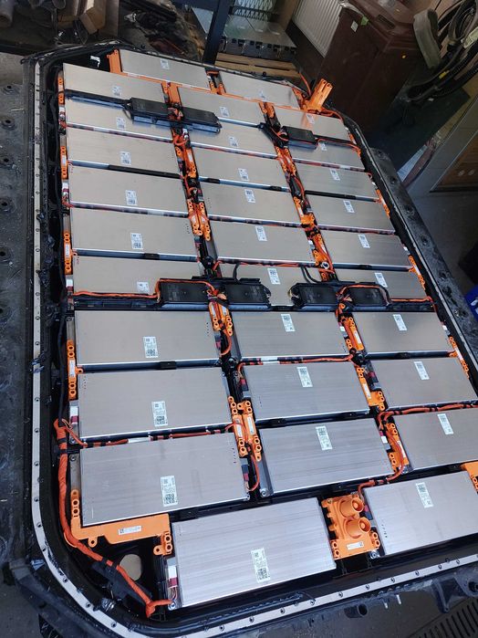 Bateria trakcyjna audi e-tron 95kwh również na magazyn energi