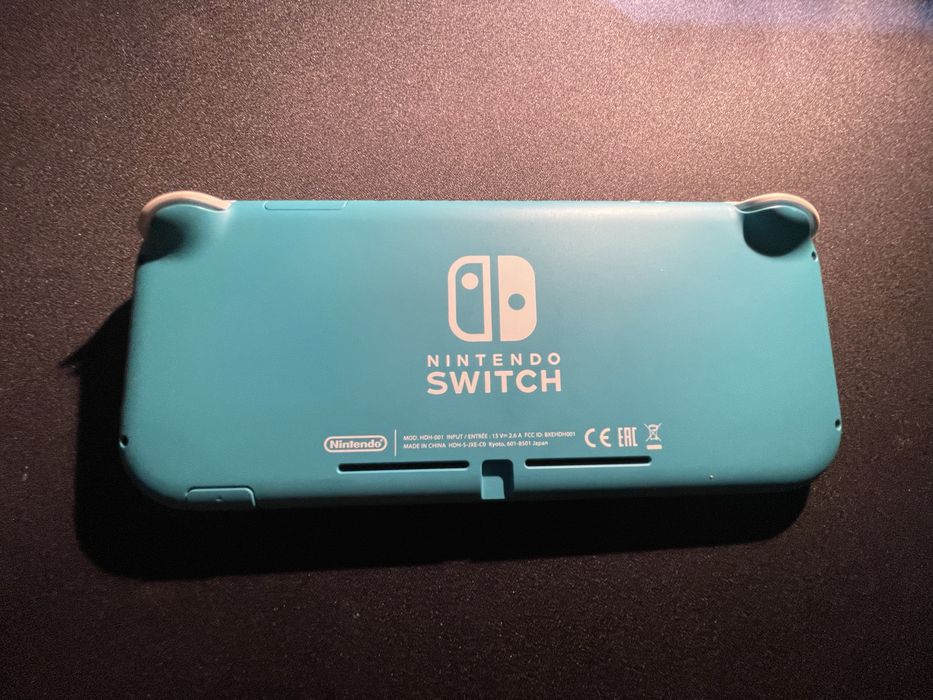 nintendo switch lite + case + gra