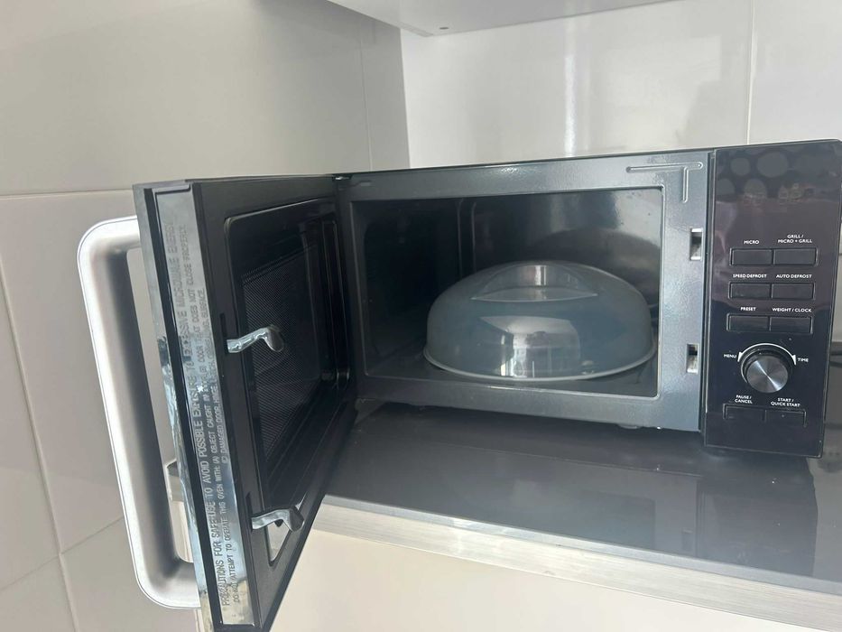Microondas Becken com Grill