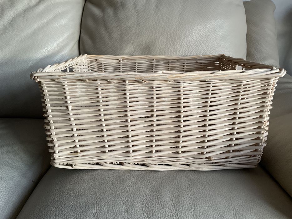 cesto branco em verga (grande)