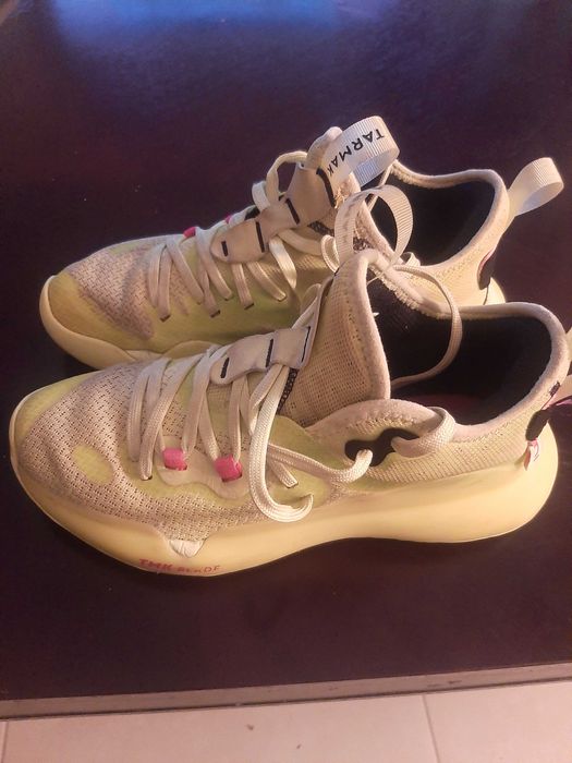 Sapatilhas para criança