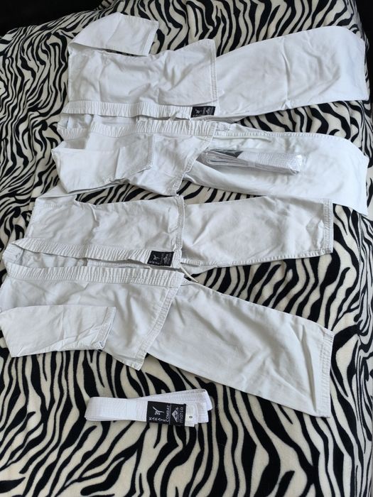 Кімоно в гарному стані зріст 130-140