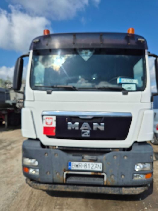 MAN
