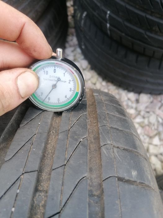 175/65/14 Continental