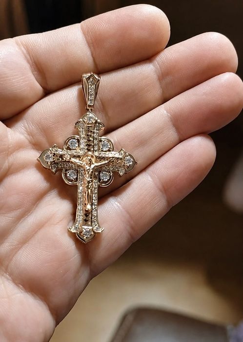 Продам золотий хрестик 585 проби