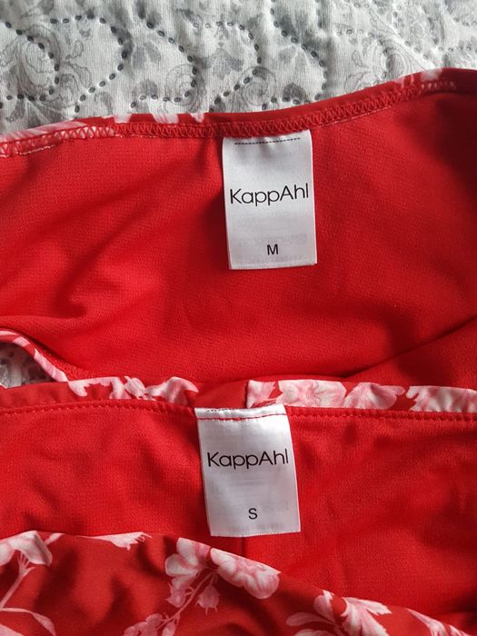 Urocze czerwone, kwiatowe bikini z falbaną