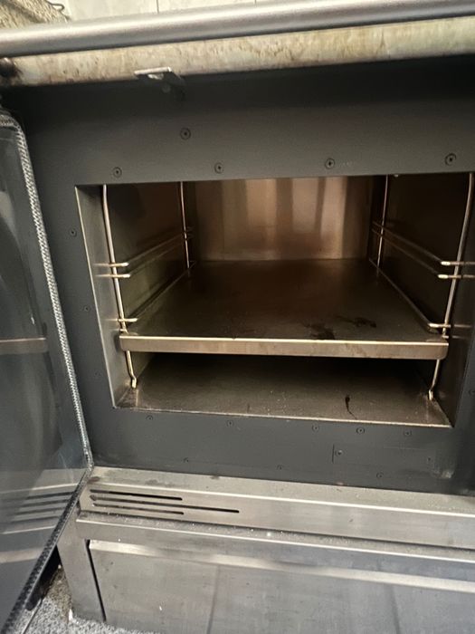 Fogão a lenha com forno
