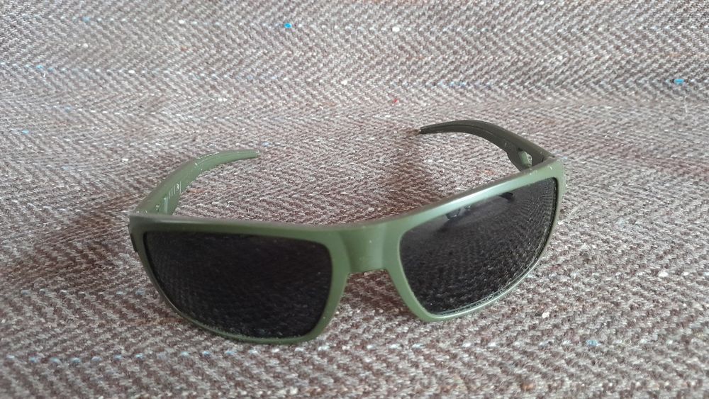 Солнцезащитные очки,разные