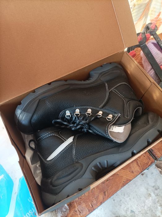 Buty robocze DELTA  SAULT2 S3 SR roziar 43