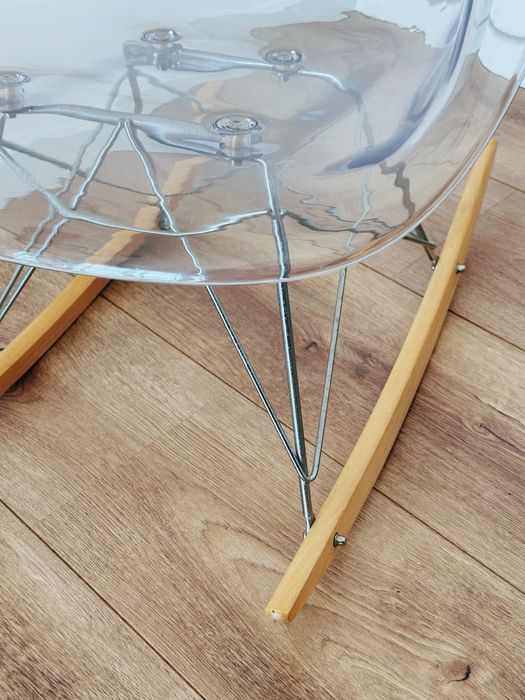Cadeira de Baloiço Charles Eames Transparente - Nova