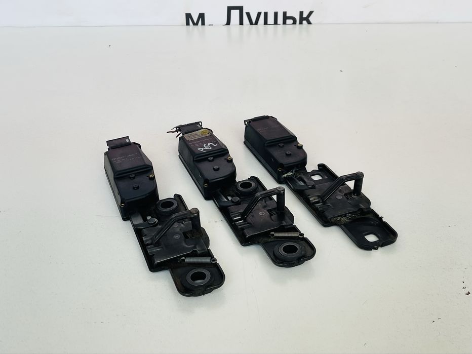 Замок Дотяжка Електроляди Audi A6 C6 Avant Моторчик