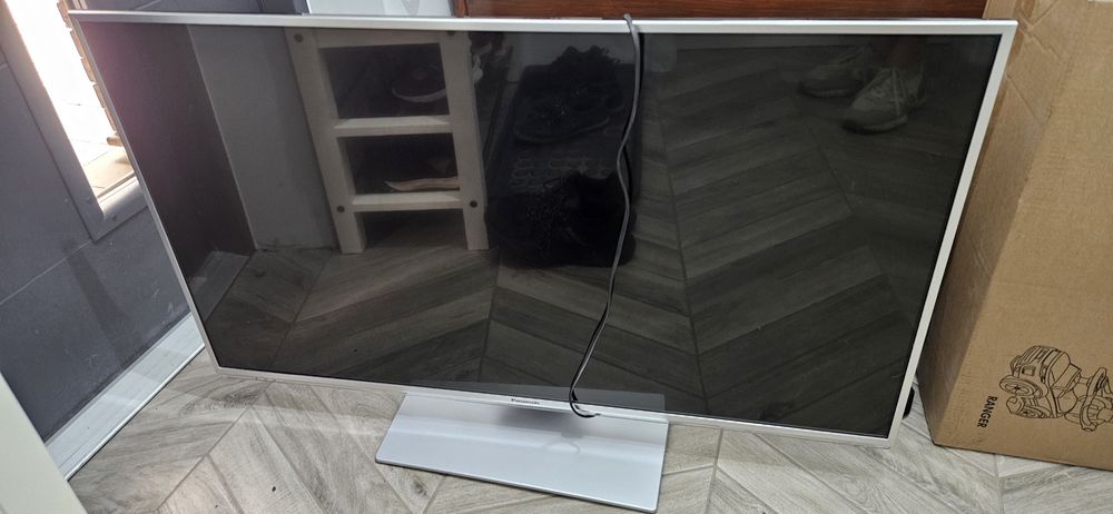 Telewizor Panasonic 42 FullHD z 3D
