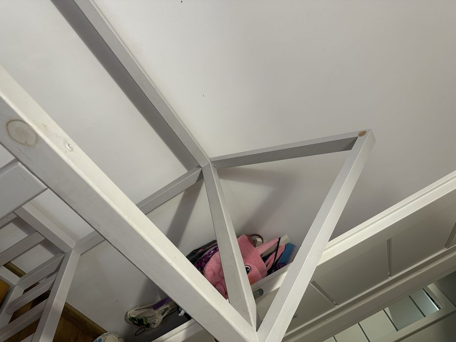 Łóżko dziecięce- domek