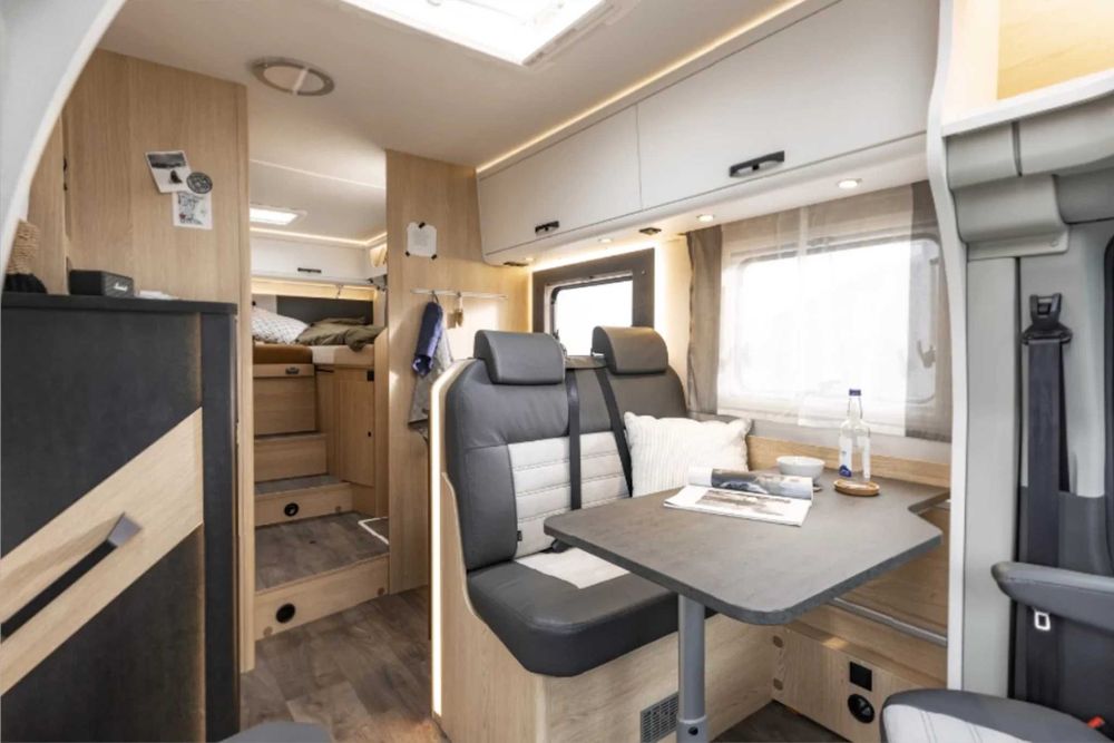 Wynajem kamperów Śląsk. Camper premium od 400zł.