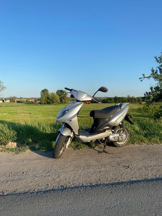 продам скутер Flex Tech Fun