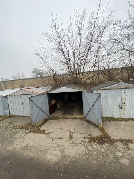 Продам гараж сухий