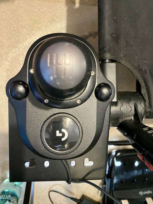 Zestaw gamingowy kierownica pedaly shifter Logitech G920 (PC/Xbox one)