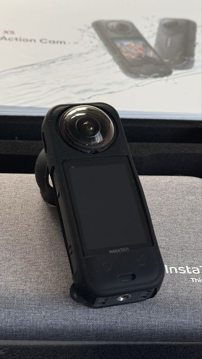 Kamera INSTA360 X5 Essentials Bundle