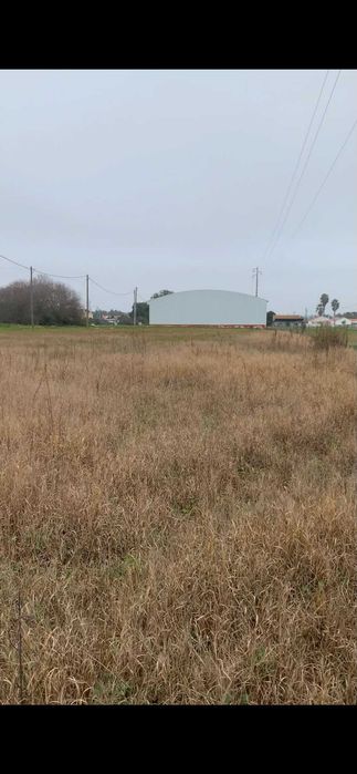 Terreno misto com 2.500 m²