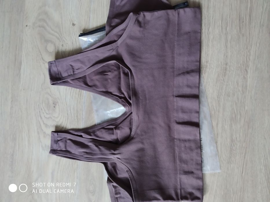 Жіночий безшовний топ великого розміоу