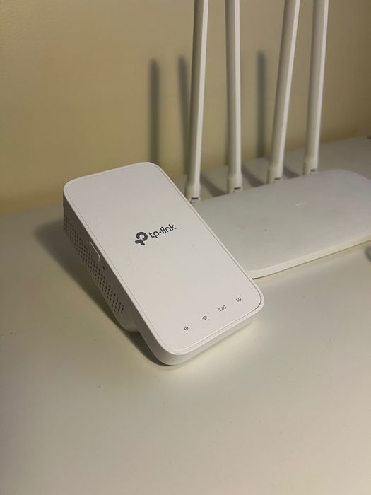 Router + repetidor WiFi