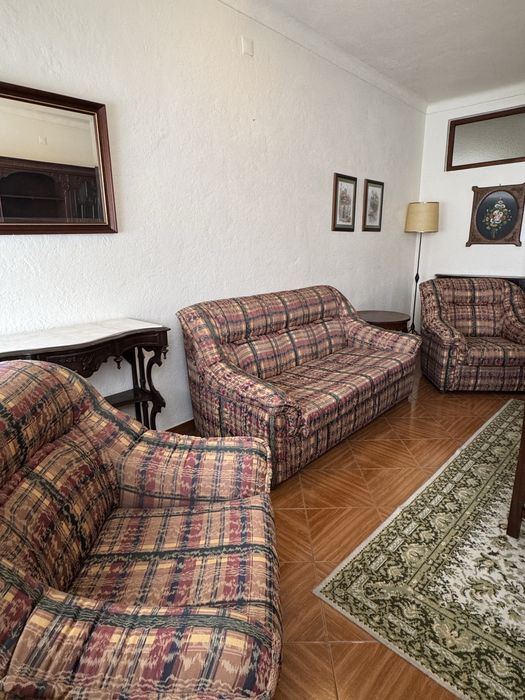 Conjunto de 3 sofás em tecido