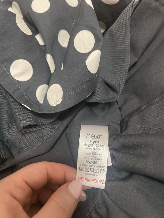 Сукня next  (плаття) 7 -8 років