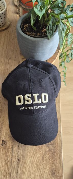 Sinsay unisex czapeczka z daszkiem
