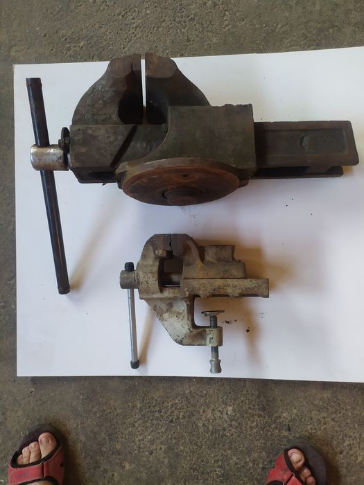 Продам лещата (тиски) часів СССР