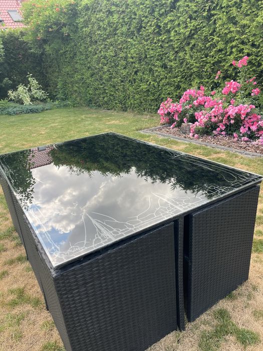 Meble ogrodowe stol z krzeslami techno rattan