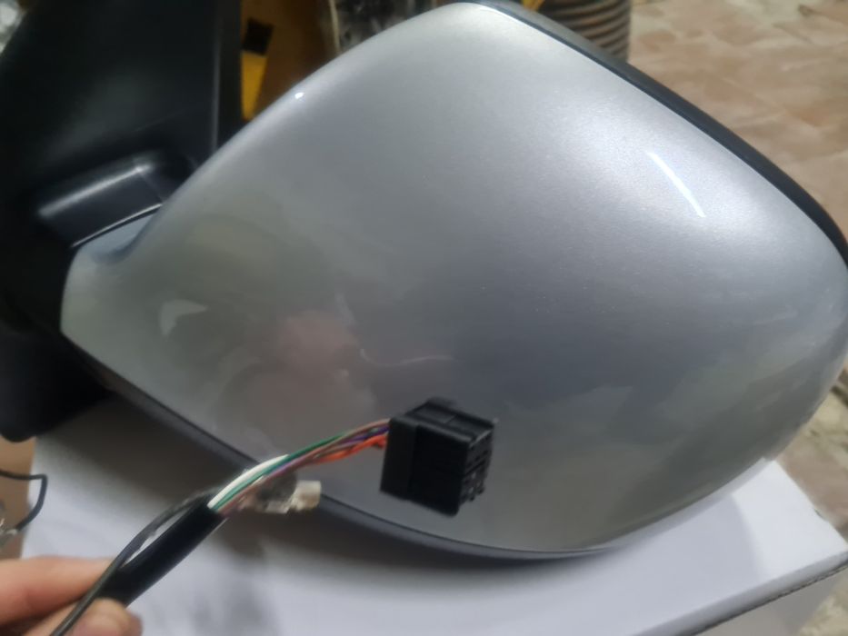 Зеркало переднее левое T5 Multivan 2010-15 г.