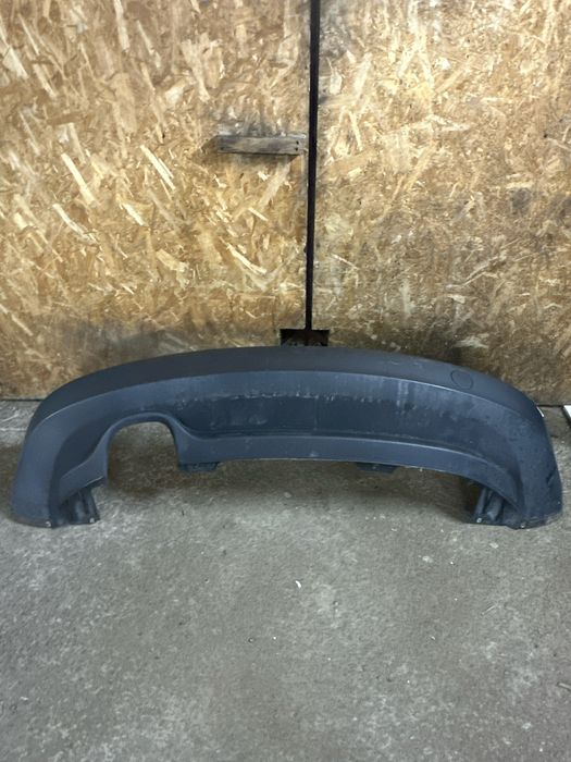 Разборка тигуан губа заднього бампера р лайн низ бампера тігуан r-line