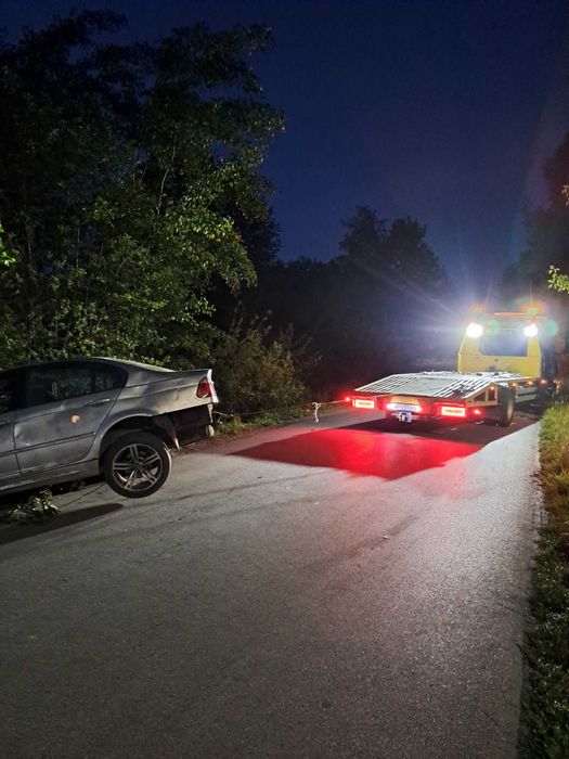 Pomoc drogowa 24h, holowanie 24, laweta 24h, wypadek, kolizja