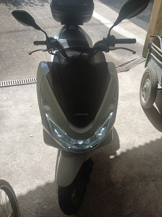 Honda PCX 125CC   2016