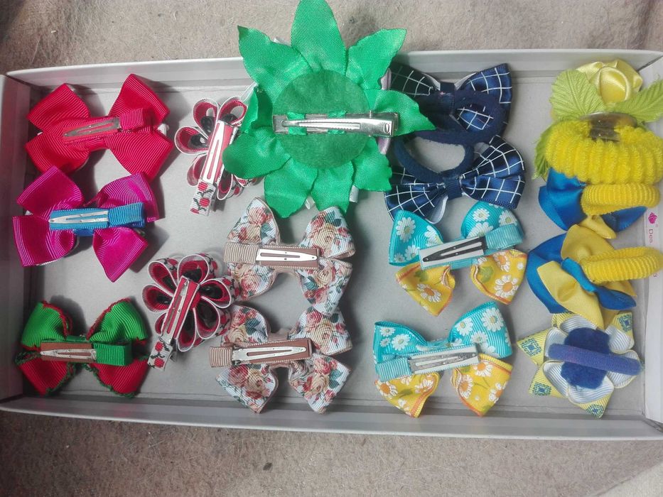 Заколки, резинки, ручная работа