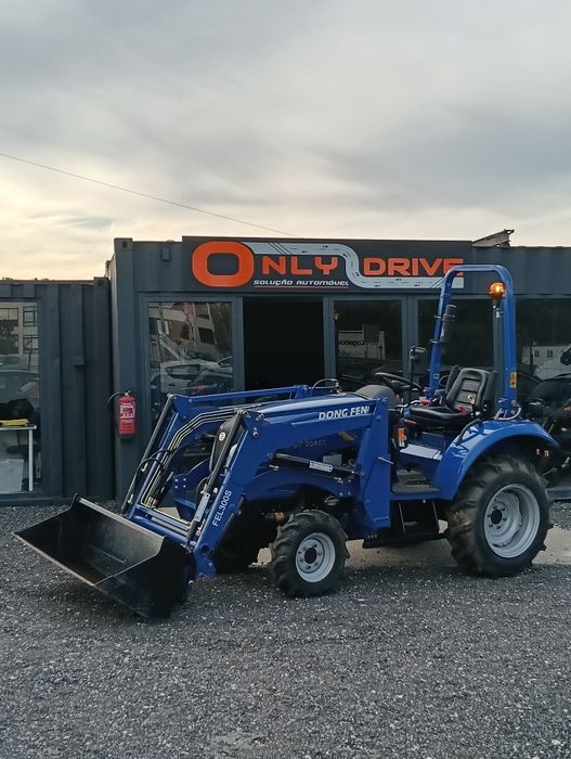 Trator 30cv 2023 , 41h de uso!